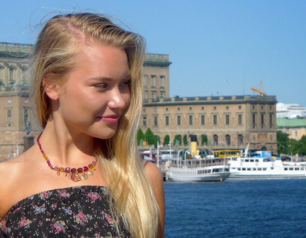hot blonde girls sweden