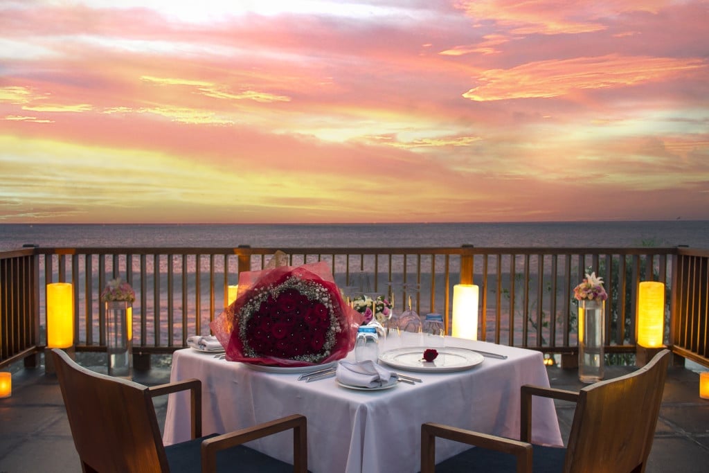 romantic dinner date